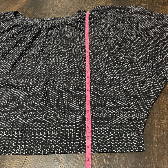 A.N.A. | Women's Black and White loose fit Top with oversized sleeves - Picture 5 of 6